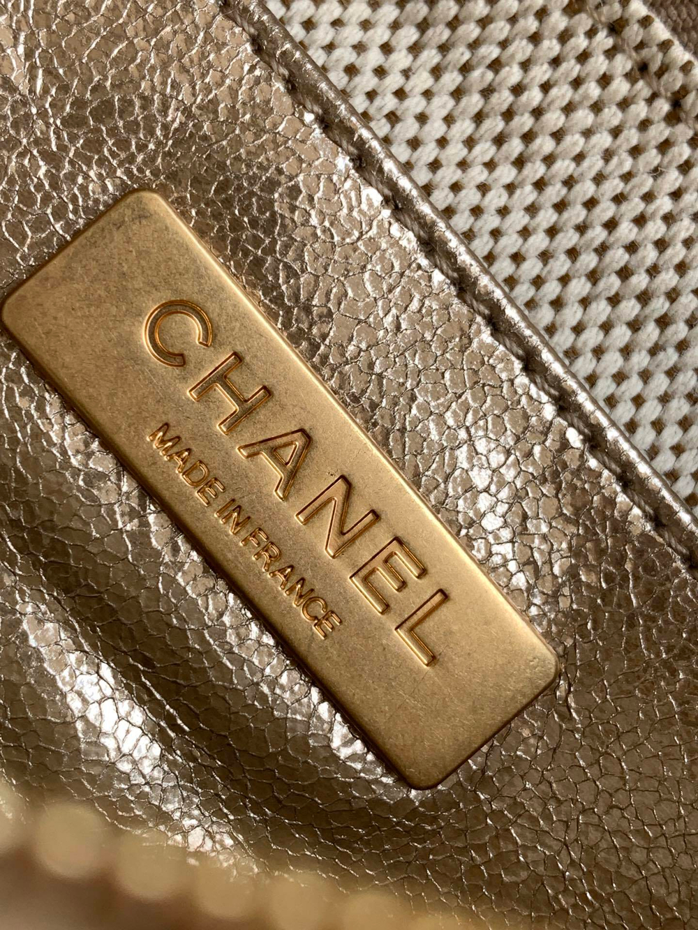 Chanel Bag 19 cm