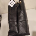 MAISON черный - небольшие дефекты кожи 25