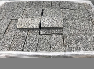 Распространенные виды гранитной брусчатки.