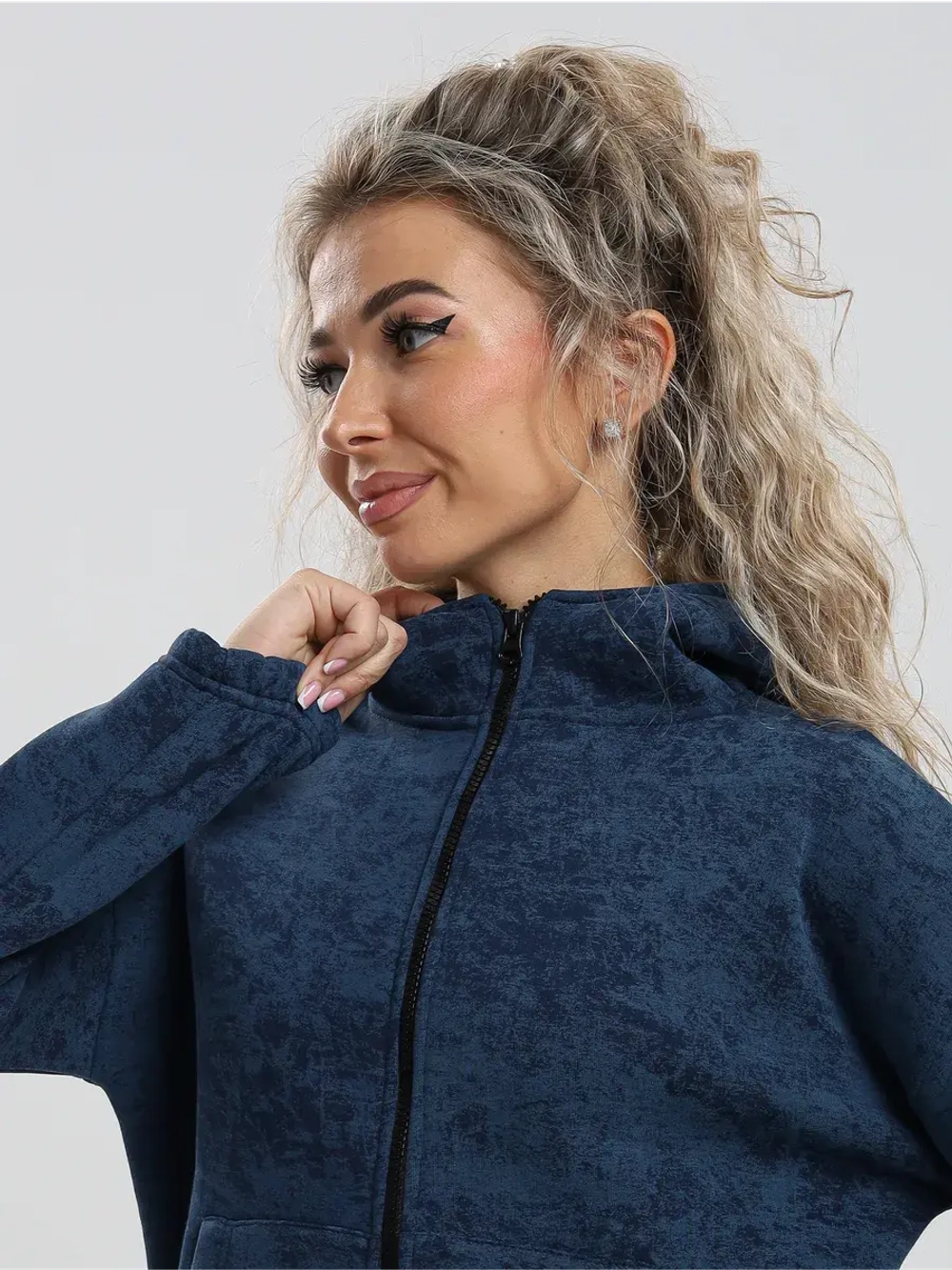 Костюм спортивный теплый с начесом на молнии