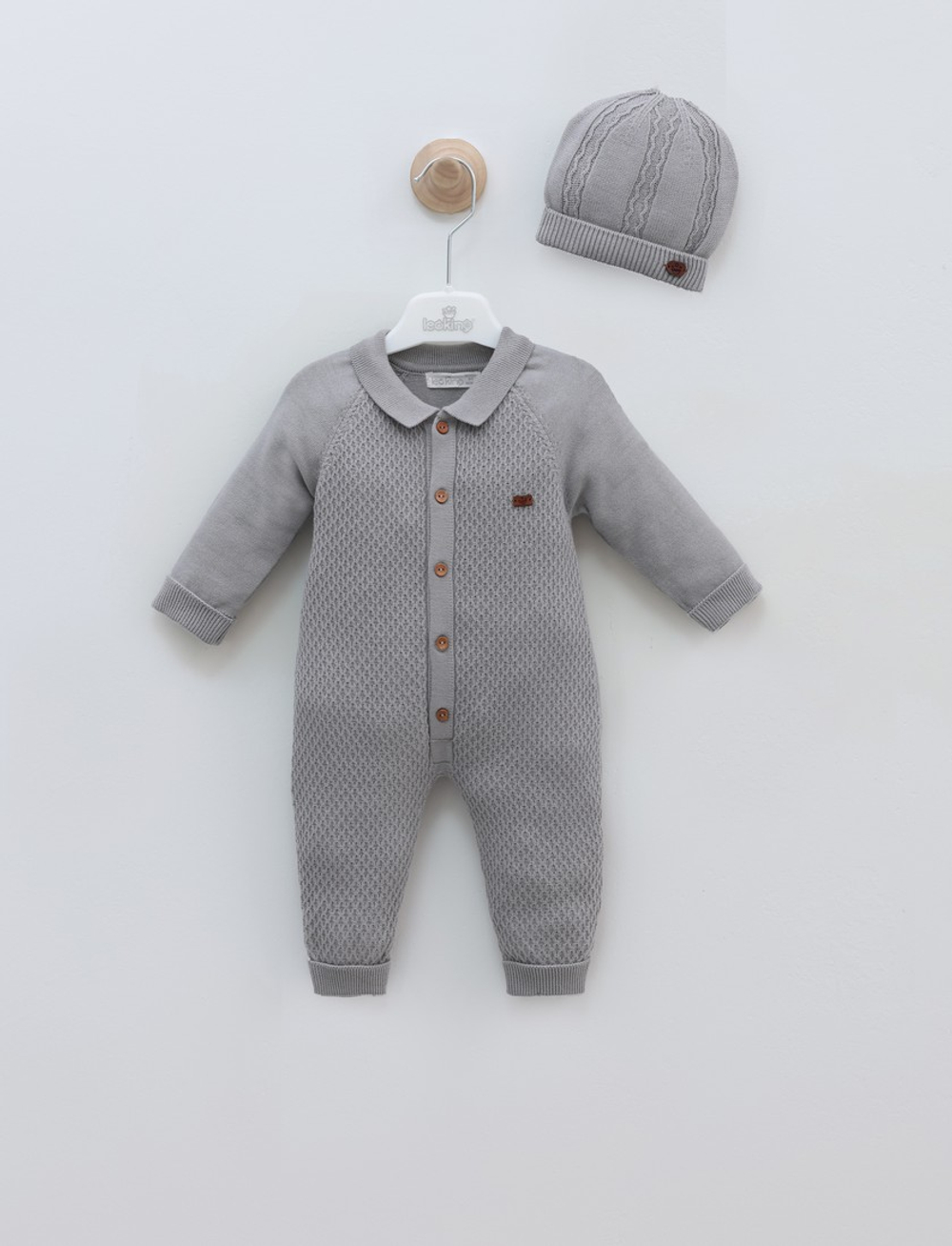 комбинезон с шапочкой