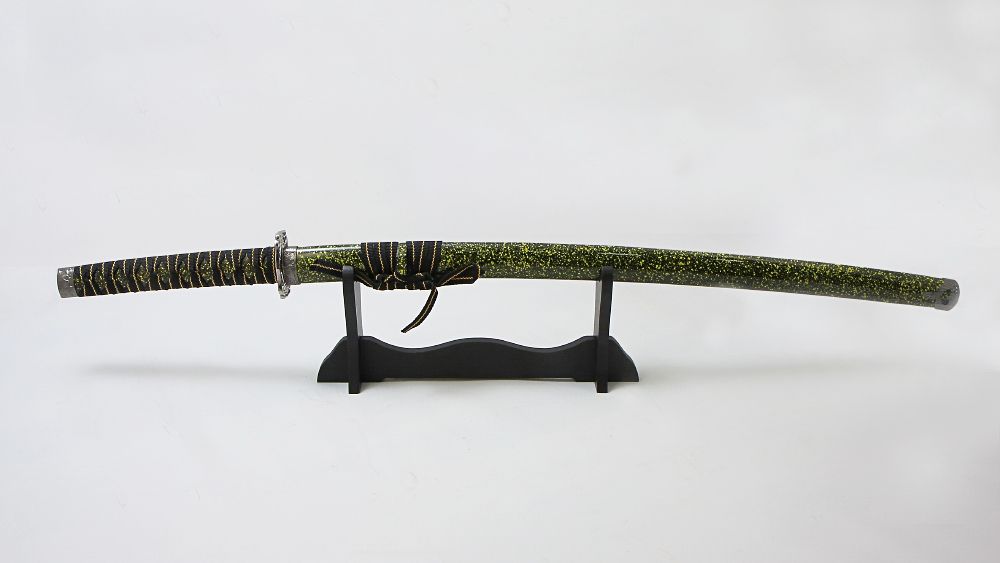 Armas Del Mundo Меч самурайский. Ножны черные с желтым крапом, цуба серебро