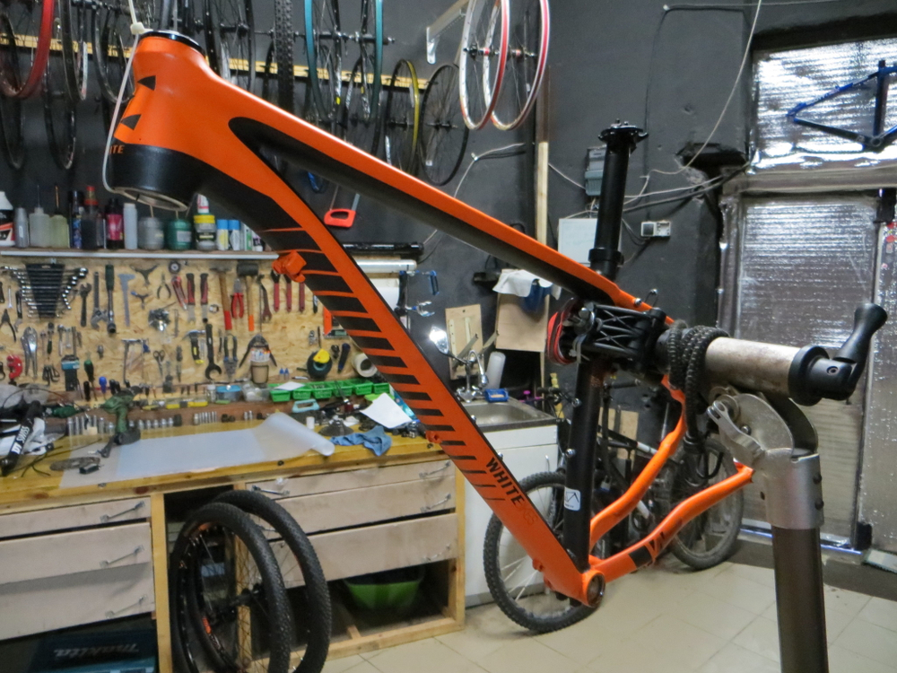 White XC XC 290 PRO 2018