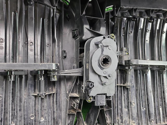 Решетка радиатора BMW X5 G05 (2018-2023)