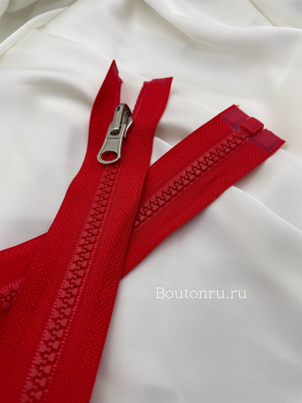 Молния тракторная красный с перекидным бегунком