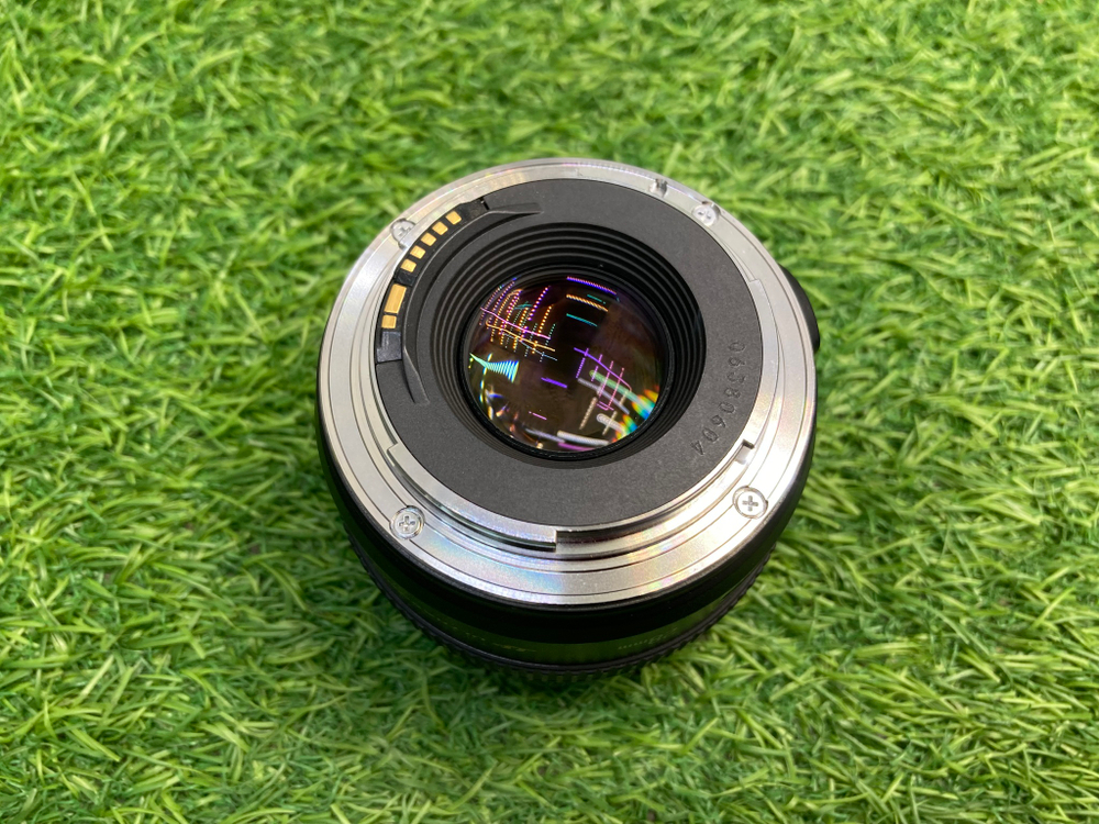Canon EF 28mm 1.8 USM