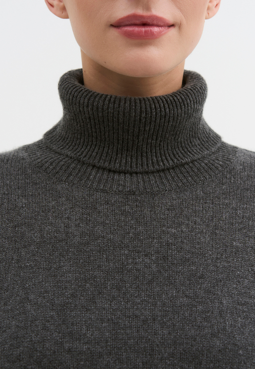 Кашемировый свитер