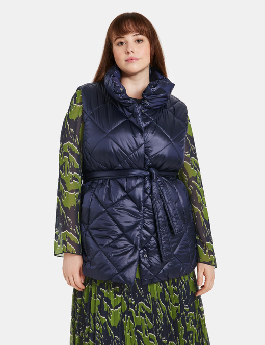 Утепленный жилет