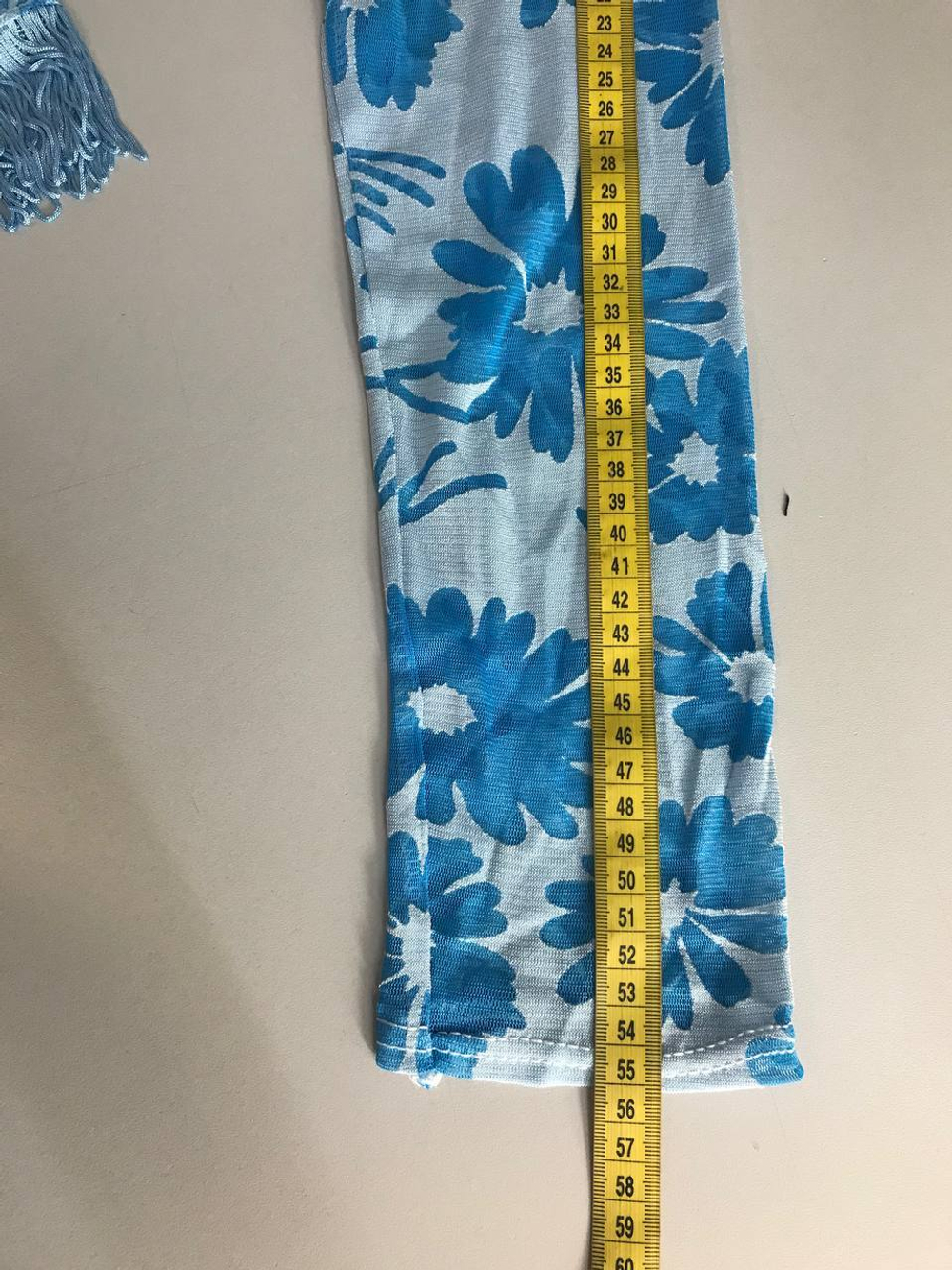 Блузка нежного цвета, визуально на 44 размер