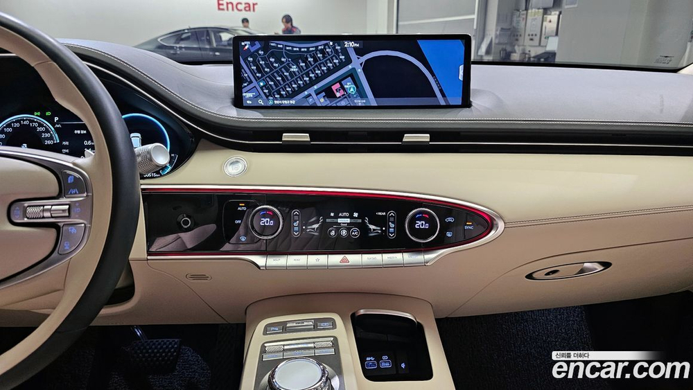 Genesis GV70 2.5T Бензин AWD (04.2021)