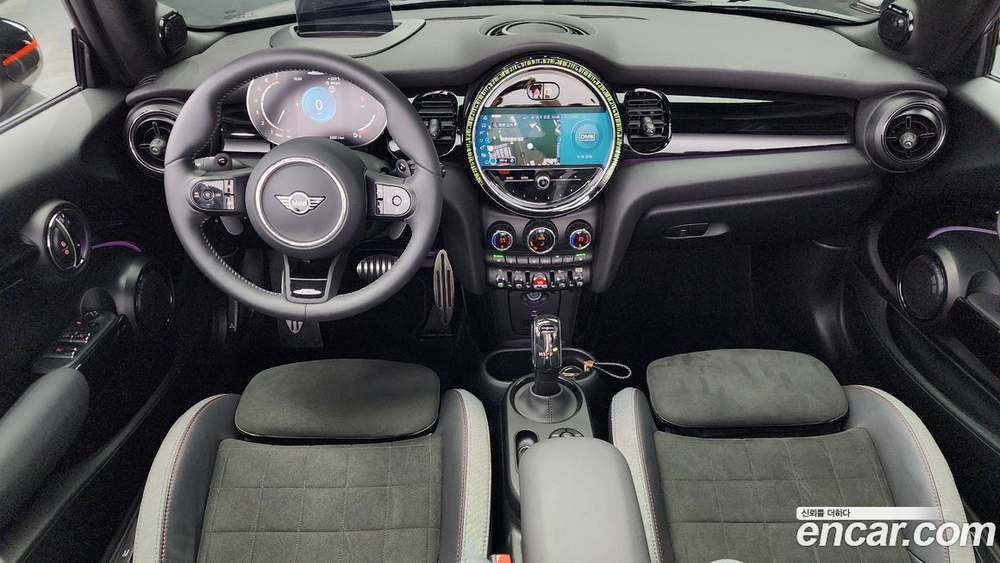 Mini Cooper S Convertible JCW (08.2023)