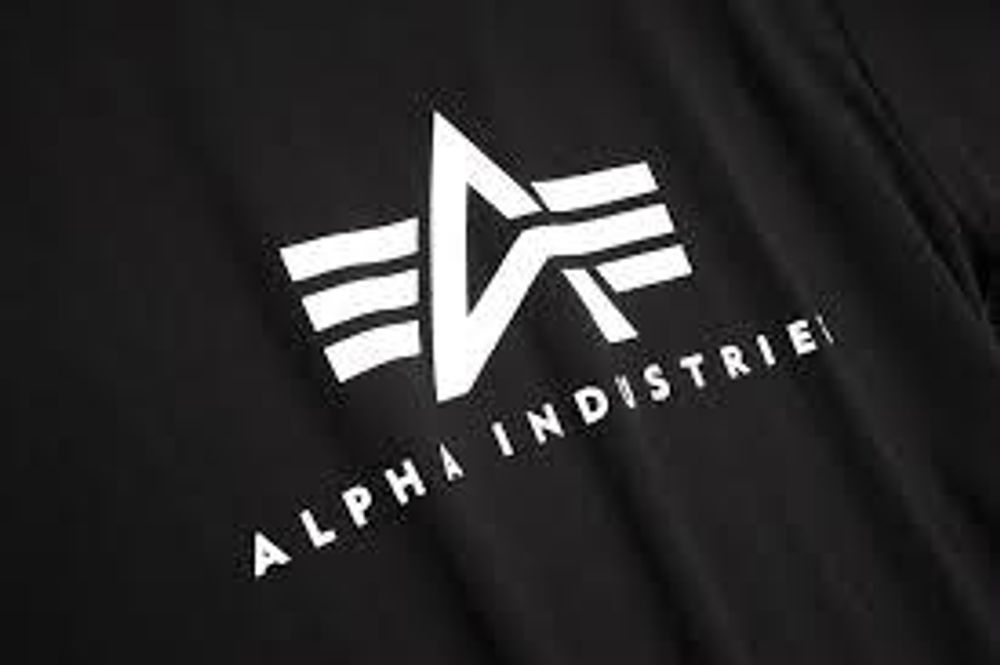 Футболка Alpha Industries Basic Logo Черная