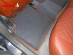 Toyota Prius 2 поколение XW20 (09.2003 - 05.2009) левый руль