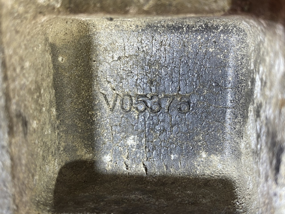 Подушка двигателя задняя