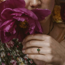 кольцо с зеленым агатом