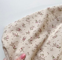 Фланель Розочки на бежевом фоне с горошком