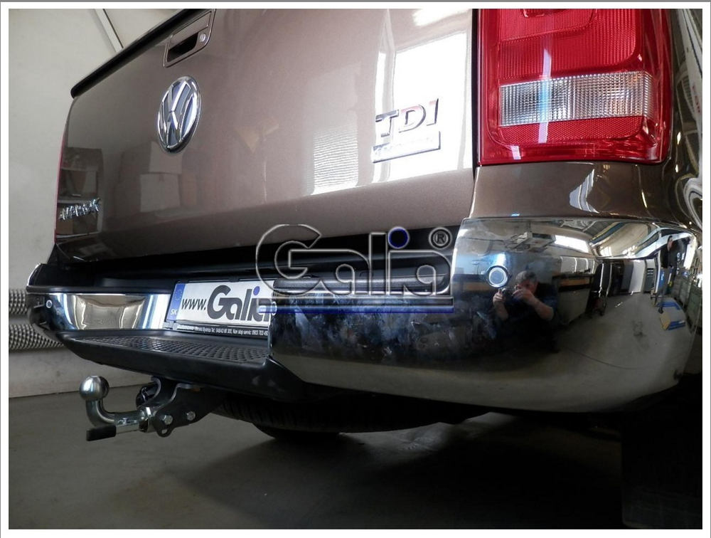 Фаркоп оцинкованный Galia V076C для Volkswagen Amarok 2010-(паспорт и сертификат в комплекте)(без электрики)