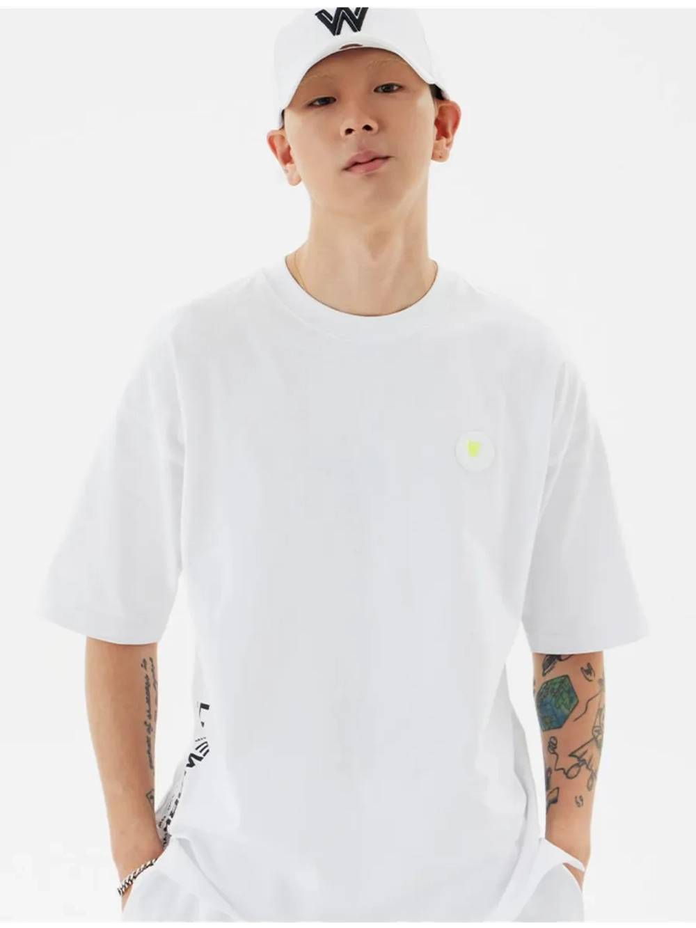 Базовая бейсболка с жестким козырьком с логотипом W