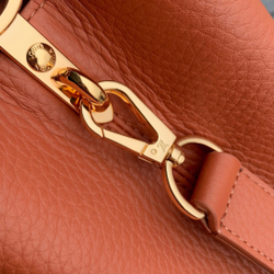 Louis Vuitton Capucines BB