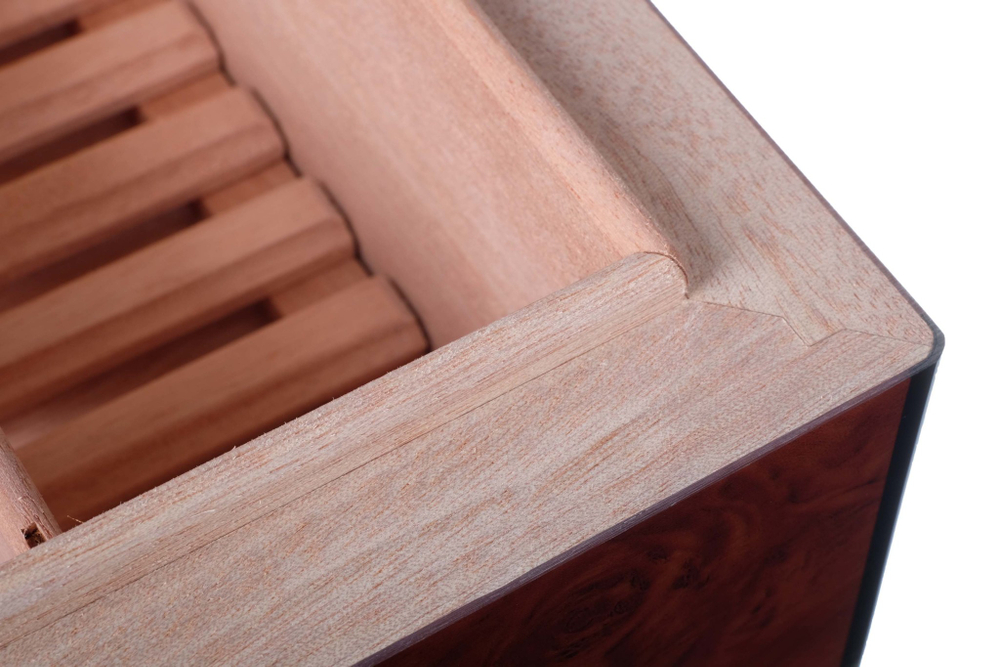 Хьюмидор Howard Miller Красное дерево на 40 сигар