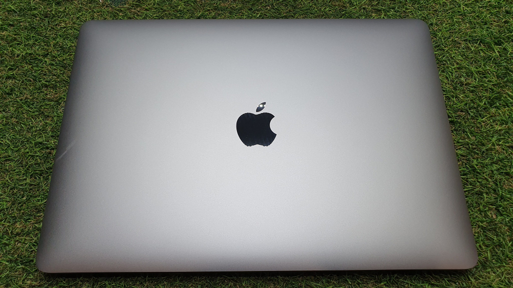 MacBook Air 13 2020 M1 48 циклов