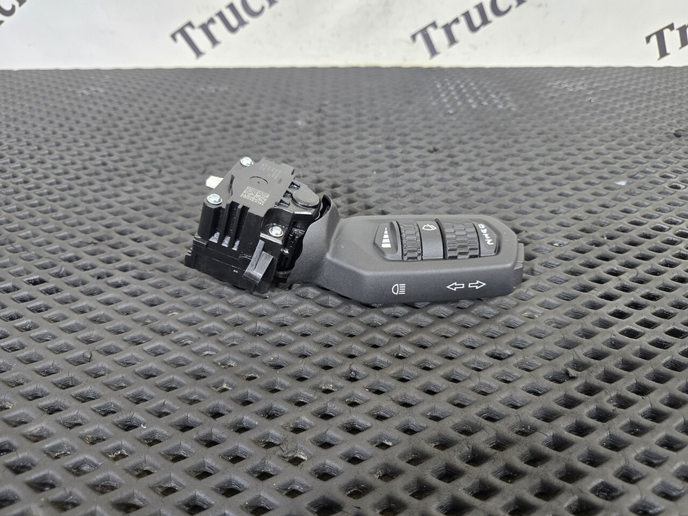 Переключатель подрулевой левый 2023г