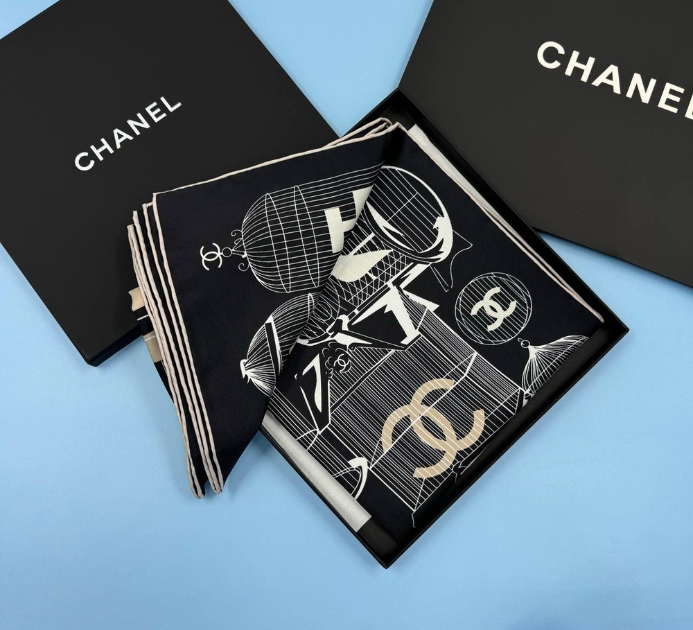 Платок CHANEL