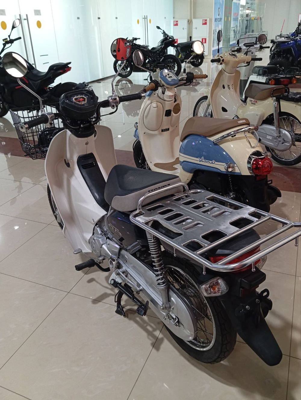 Скутеретта Honda Super Cub Pro