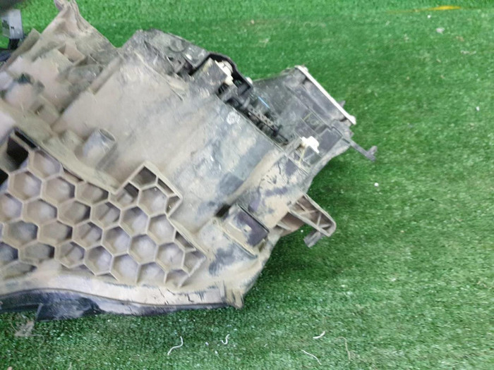 Фара правая Volvo S60 3 (2018-н.в.) LED