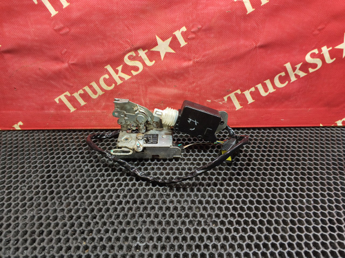 Замок кузова