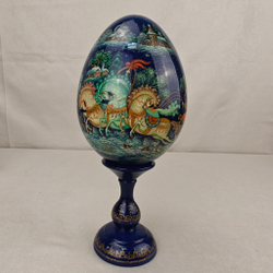Яйцо сувенирное "Тройка" №2 ( ручная роспись)