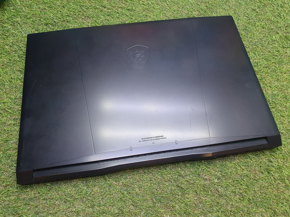 Ноутбук MSI i7-12/16Gb/RTX 4070 8Gb/FHD/144Hz/GF76 Katana 17 B12VGK-275XRU
