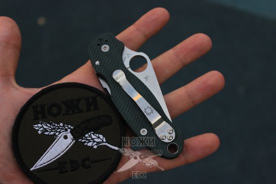 Складной нож Spyderco 223GPFGR Para 3 S45VN c клинком из стали CPM-S45VN, рукоять G10