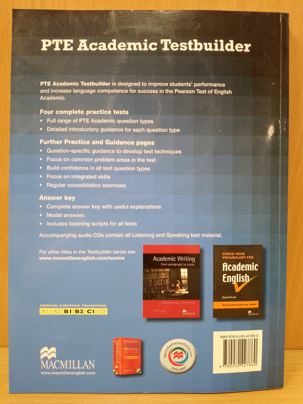 PTE Academic Testbuilder: Student's Book + Audio Pack (Macmillan Testbuilders)