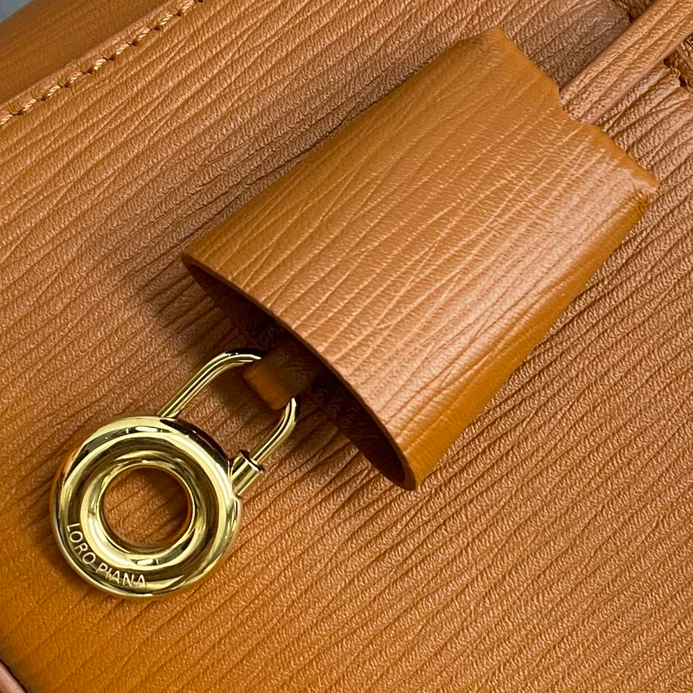 Loro Piana Extra Pocket L27