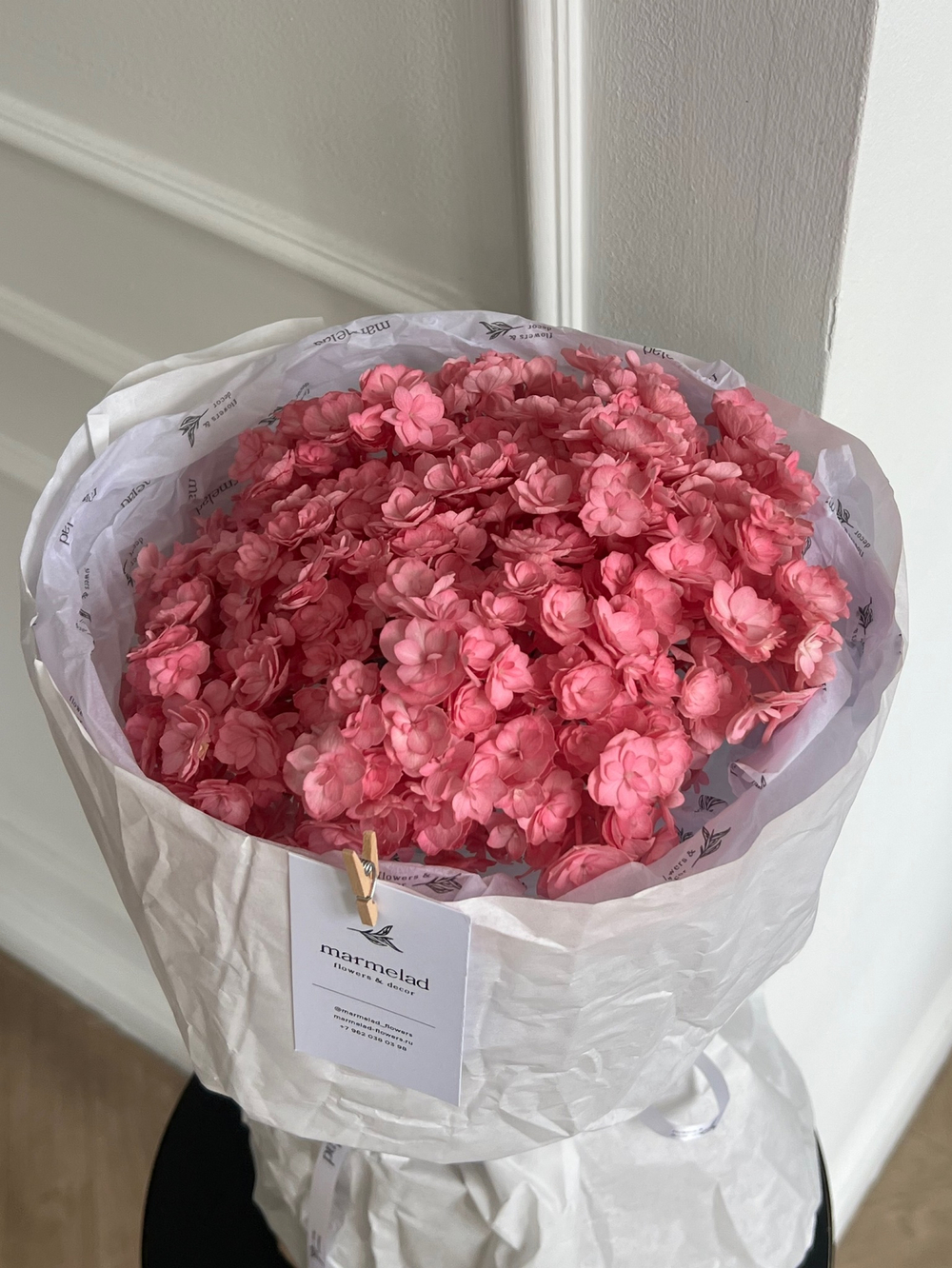 Авторский букет из гортензии в розовом оттенке