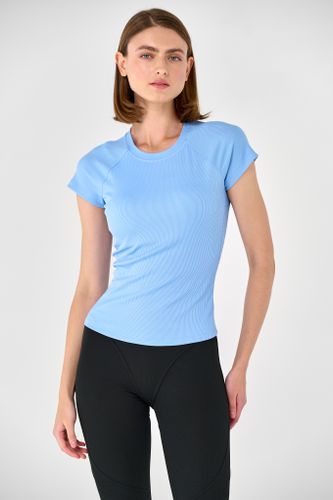 Футболка спортивная с чашками