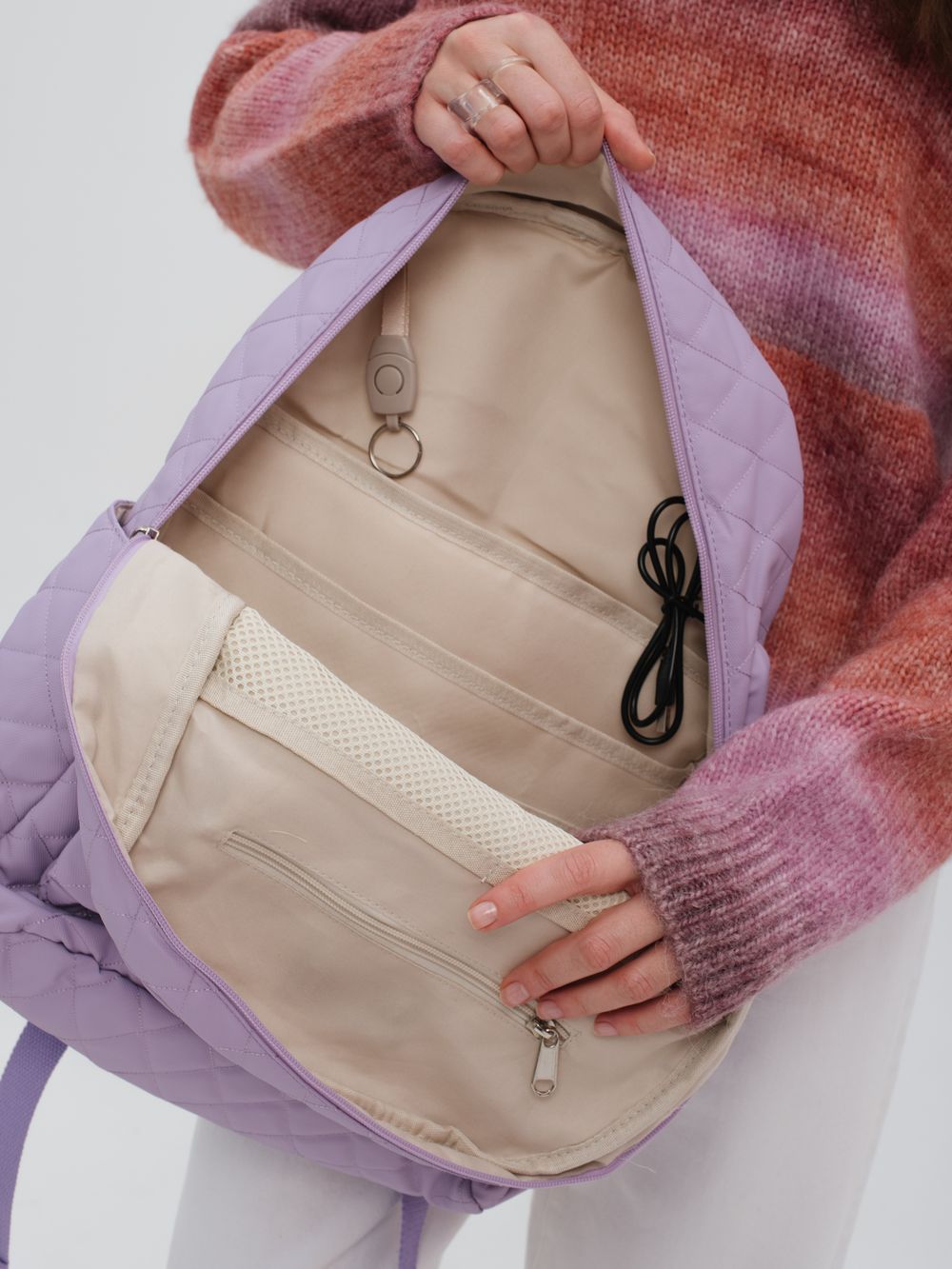 Рюкзак с отделением для ноутбука до 15,6" и USB-портом для зарядки (Стеганый фиолетовый)