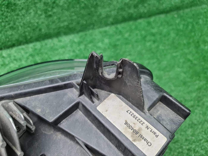 Фара правая Volvo FH 4 (2013-н.в.) галоген