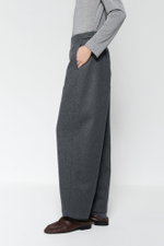 Брюки из плотной шерсти