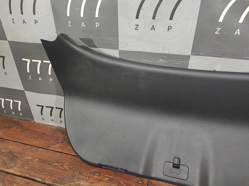 Обшивка крышки багажника JAC J7 20-нв Б/У Оригинал 6302100U7300