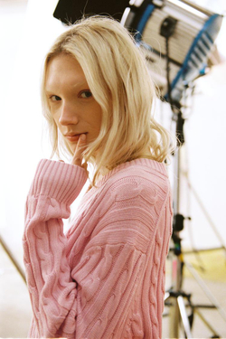 ZARA ДЖЕМПЕР С КОСАМИ, РОЗОВЫЙ