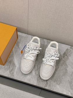 Louis Vuitton Trainer (4 colors)
