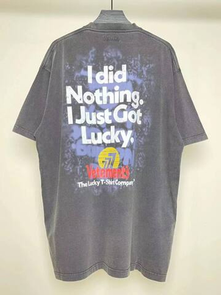 Футболка Vetements