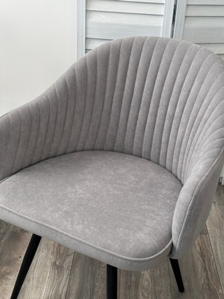 Стул М-City DISAUR Авиор (Avior) поворотный на поворотный на 360 градусов, B22 Серый, Велюр, Черный каркас