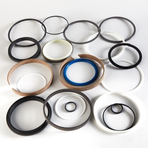 Патрубок радиатора 3103667 Hitachi ZX330-3 – купить за 9 800