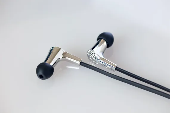 Final Audio Heaven VII Polished Silver
