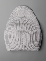 Шапка женская на осень рваная