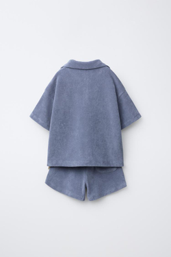 ZARA КОМПЛЕКТ ДЖОГГЕРЫ ПОЛО И ШОРТЫ ИЗ МАХРОВОЙ ТКАНИ, ВЫЦВЕТШИЙ СИНИЙ