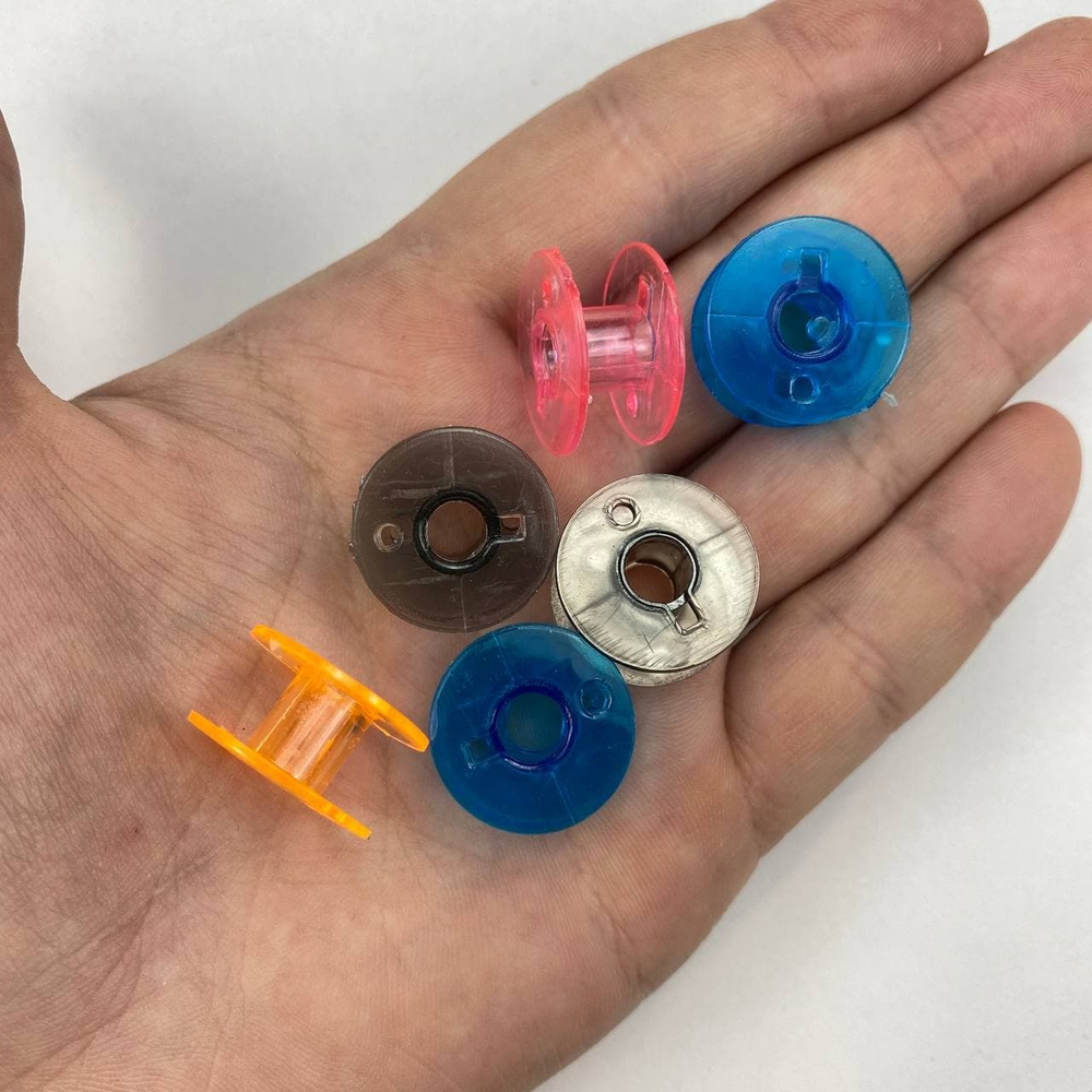 Шпульки пластмассовые 25 шт